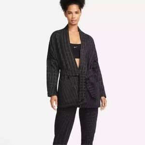 Nike Yoga Therma-Fit Luxe Reversible Jacquard Oversized Top/Jacket - Size 2X